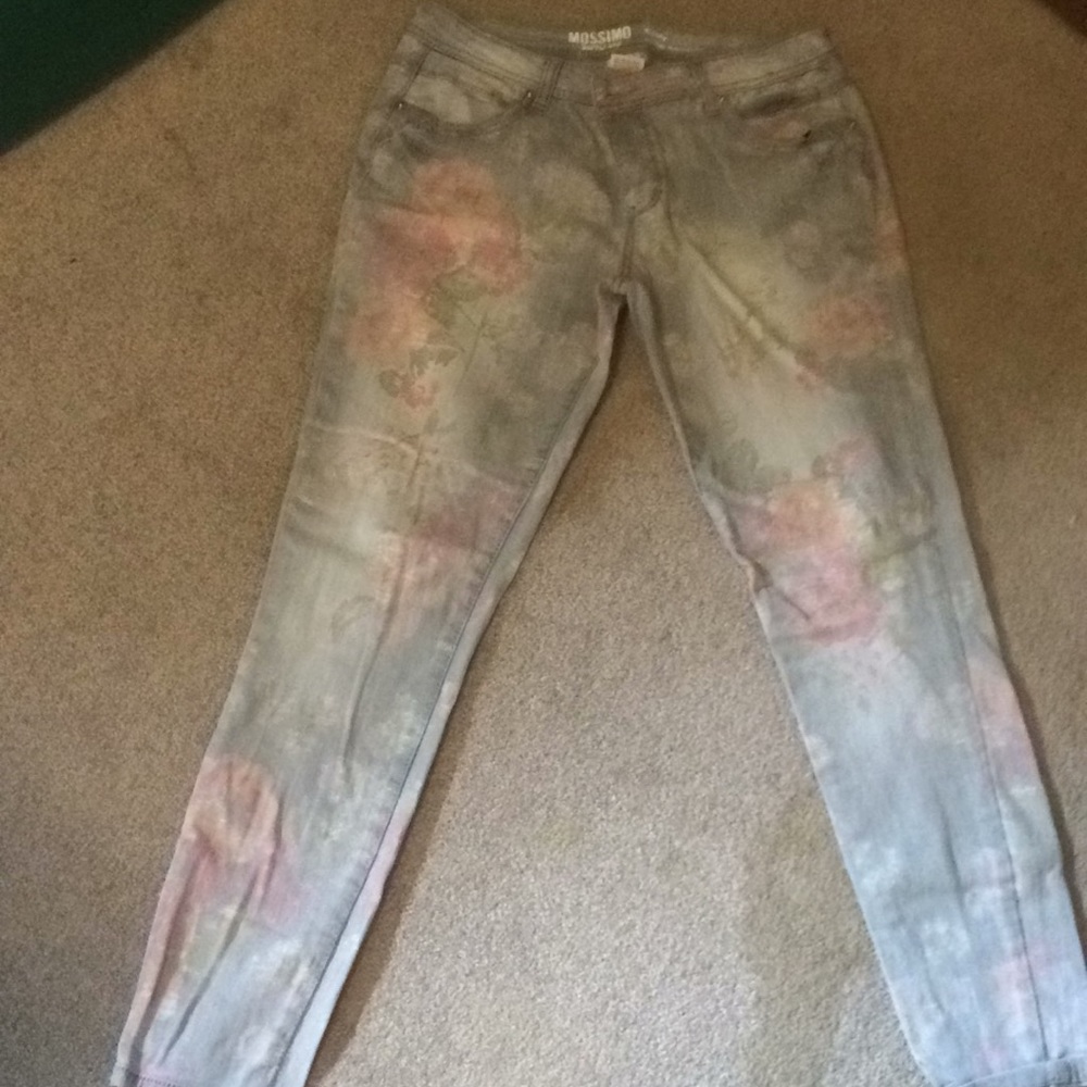 Skinny gray ankle pants